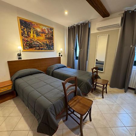 Hotel Duca Di Tromello Kültér fotó