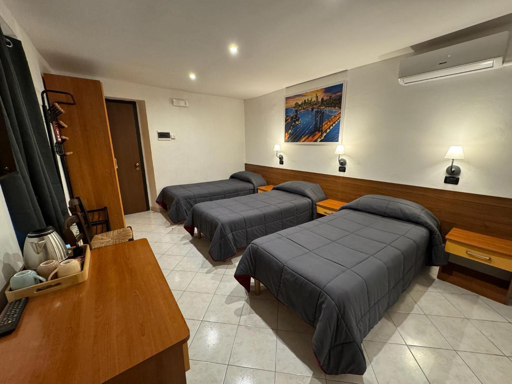 Hotel Duca Di Tromello Kültér fotó